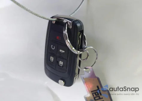 2018 Chevrolet Impala 1Lt from USA, damaged, VIN 1G1105S3XJU140813